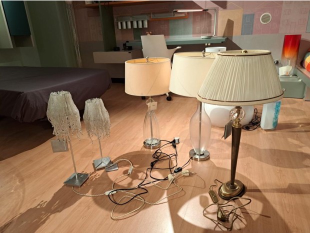 Lampada da tavolo Produzione Artigianale Da tavolo