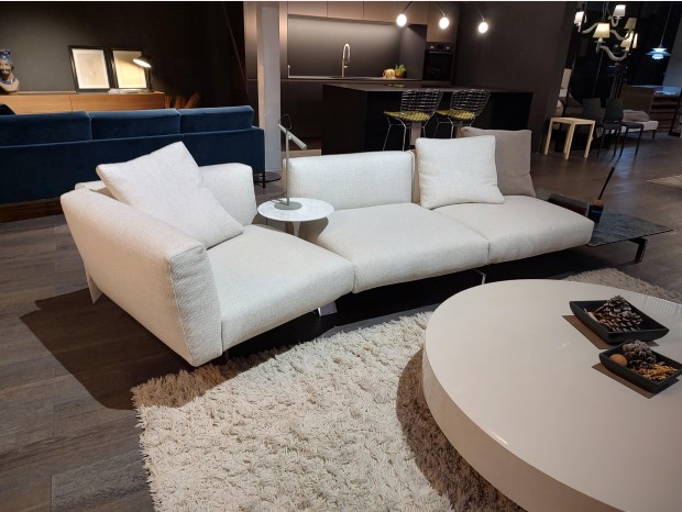 Divano Knoll avio con tavolo in marmo angolare