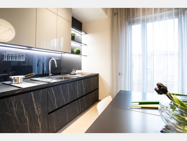Cucina lineare Binova Bluna + Avola