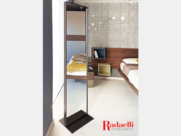 Specchio Sovet Visual