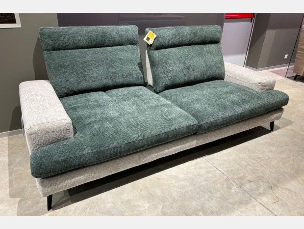 Divano LeComfort Emmet