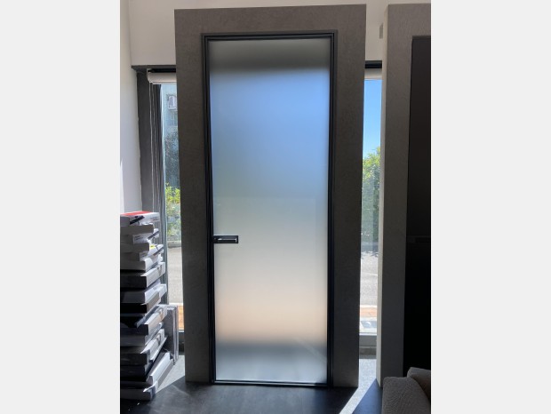 Porta battente Rimadesio SPIN