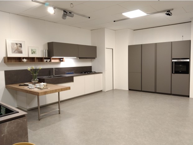 Cucina angolare Ernestomeda One 80