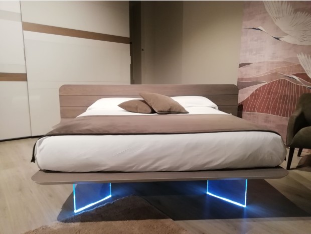 Letto matrimoniale Voltan NO-VO
