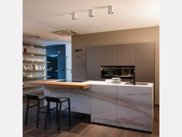 Cucina con Isola Lago 36e8