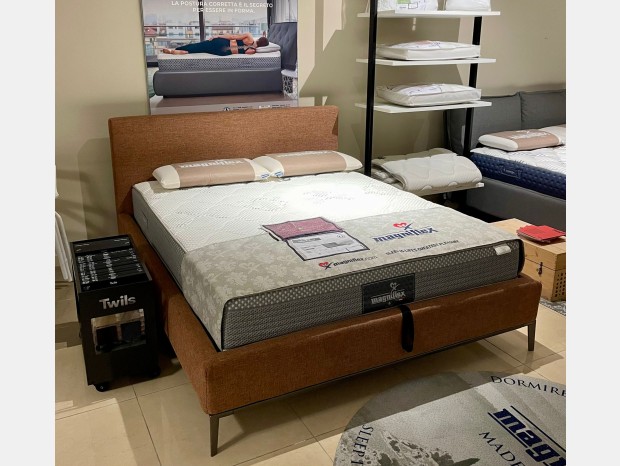 Letto matrimoniale con contenitore Twils Max