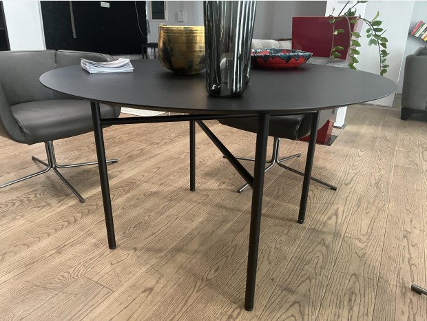 Tavolo rotondo Audo Copenhagen Snaregade Dining Table, Round