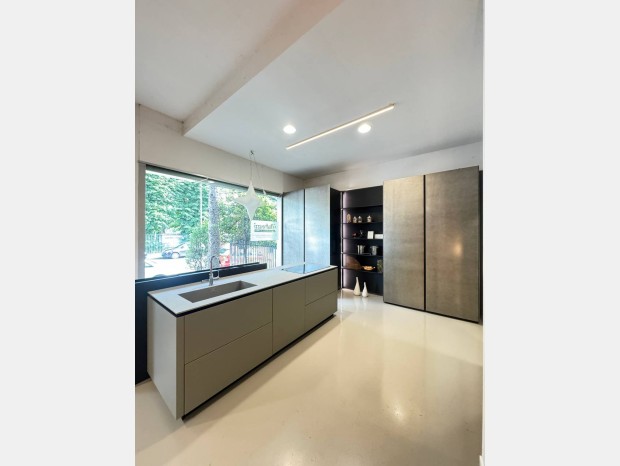 Cucina con Isola Meson's SLIM PETRA