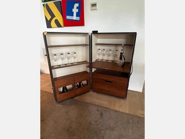 Credenza Poltrona Frau Isidoro