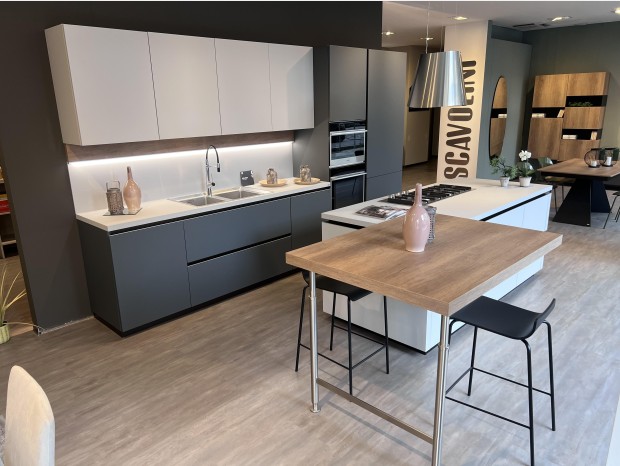 Cucina con Isola Scavolini Delinea