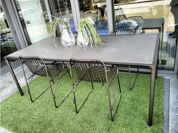 Gruppi tavoli e sedute Outdoor Emu Set Terramare e Riviera