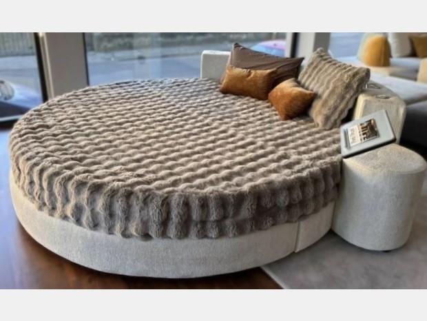 Letto matrimoniale Produzione Artigianale Cristal High-tech