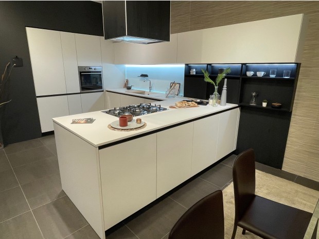 Cucina con penisola Snaidero JOY