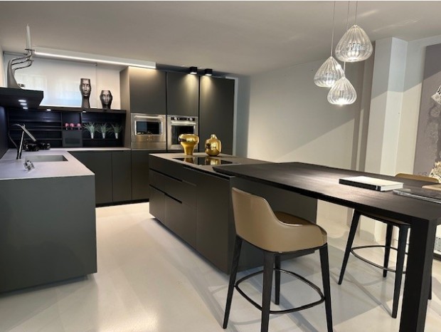 Cucina con Isola Poliform PHOENIX