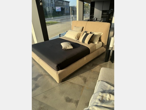 Letto matrimoniale con contenitore Flou ATELIERM
