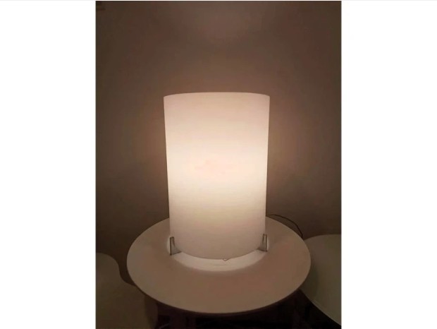 Lampada da tavolo Prandina Lampada da tavolo a luce diffusa