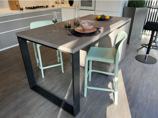 Cucina con Isola Stosa Cucine Metropolis