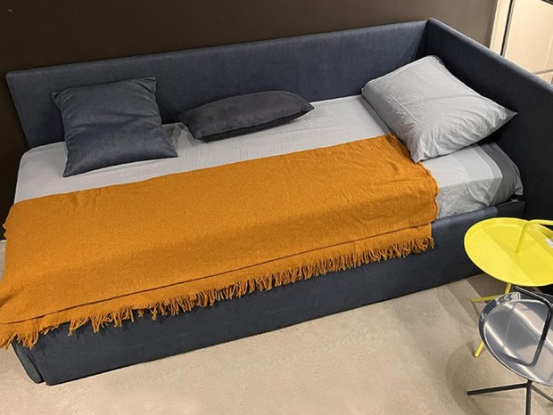 Letto singolo Bolzan Letti LINE completo di biancheria