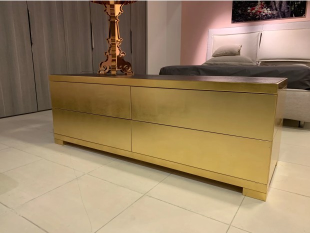 Complemento per la zona notte Axil Dorado