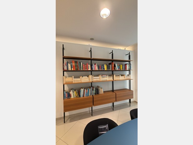 Piccola libreria B&B Italia Jack