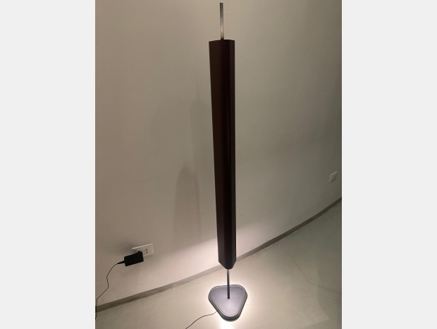 Lampada da terra Flos EMI FLOOR