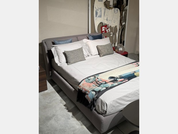 Letto matrimoniale Noctis Spa Letto Hello