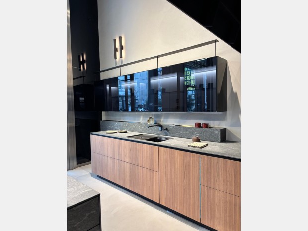 Cucina lineare Valcucine Artematica Noce canaletto