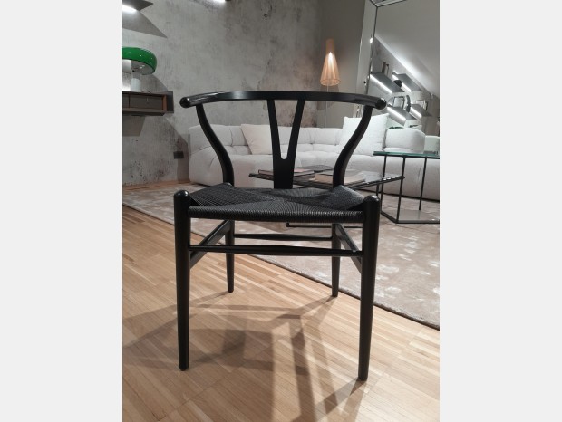 Sedia con braccioli Carl Hansen & Søn CH24