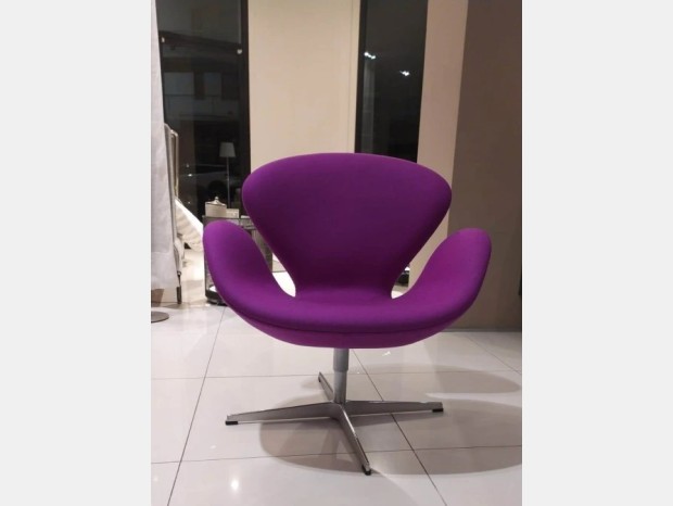 Poltrona Fritz Hansen SWAN™ LOUNGE CHAIR