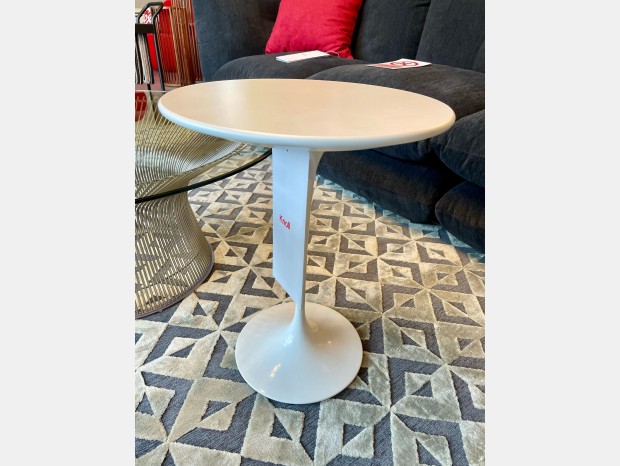 Tavolino rotondo Knoll Saarinen tavolino