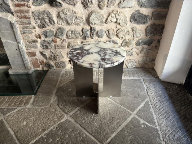 Tavolino rotondo Audo Copenhagen Androgyne Side Table Calacatta Viola