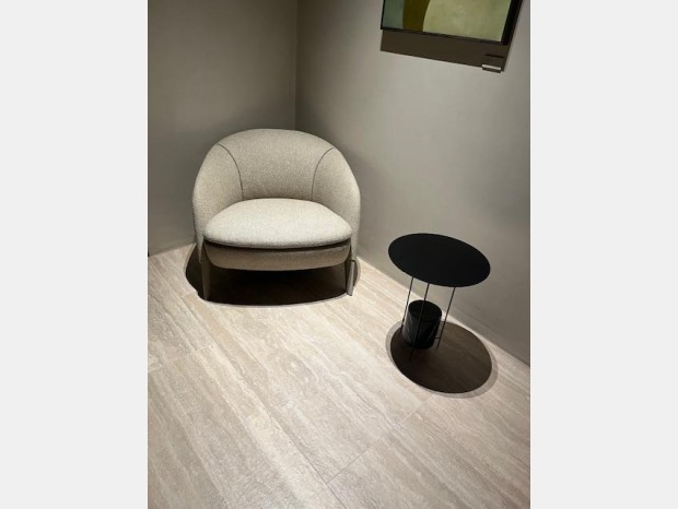 Poltrona Molteni&C. POLTRONCINA MODELLO SUTTON