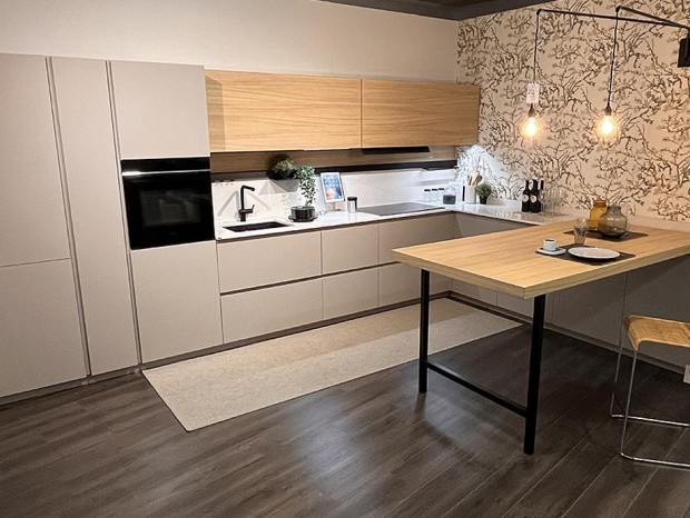Cucina con penisola Key B12