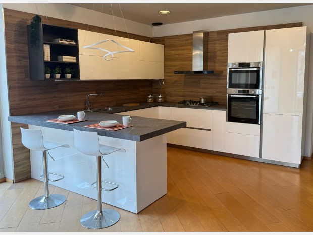 Cucina con penisola Armony Ypsilon
