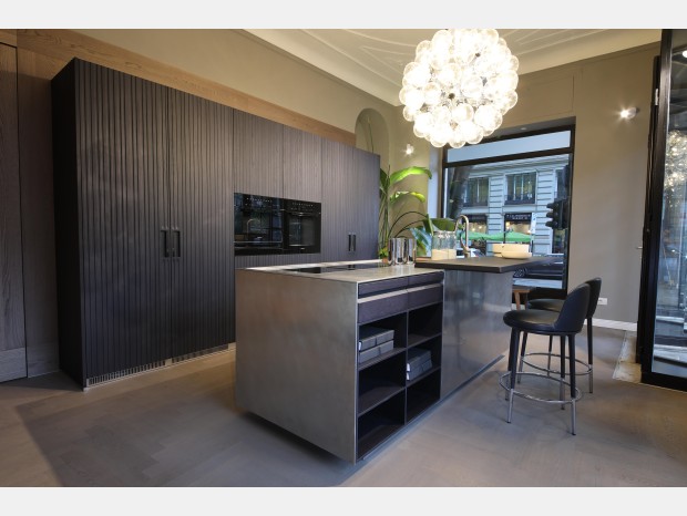 Cucina con Isola Arclinea LIGNUM ET LAPIS