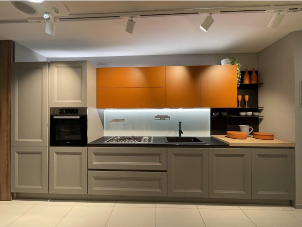 Cucina lineare Forma Cucine Asia