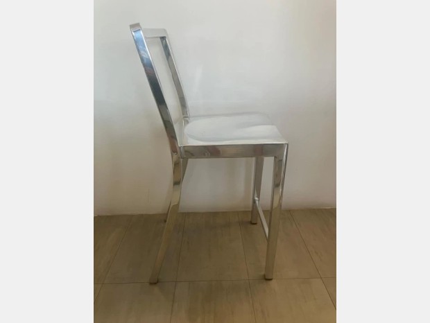 Sgabello Emeco Hudson