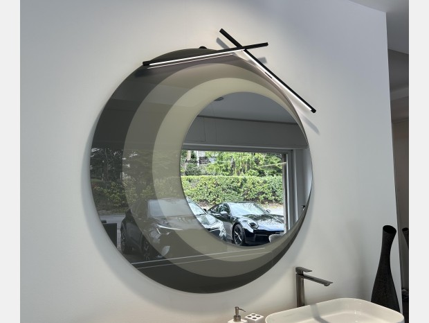Accessorio bagno Archeda Specchio Saturn con Lampada Compasso