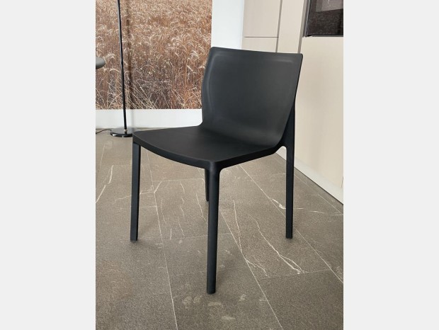 Sedia senza braccioli Kristalia LP