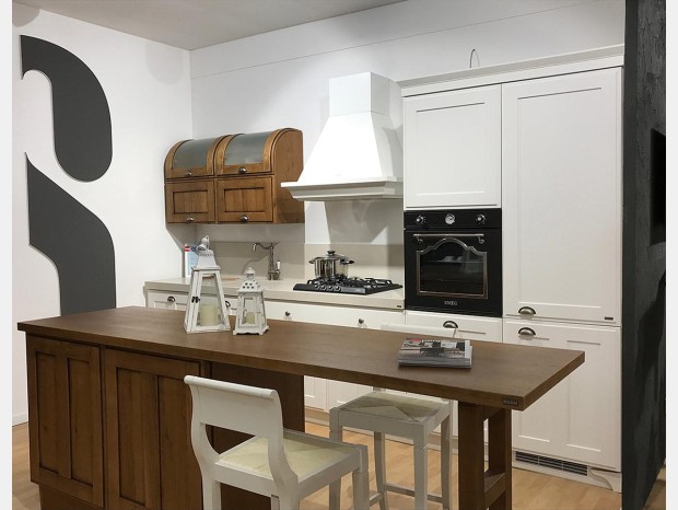 Cucina con Isola Scavolini FAVILLA