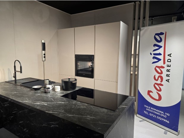 Cucina con Isola Produzione Artigianale LASER
