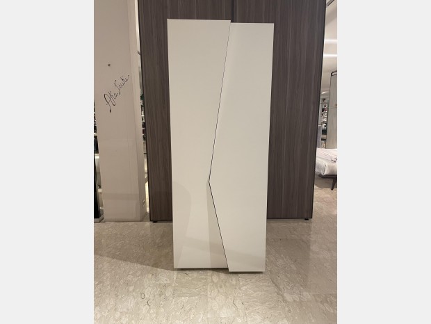 Armadio battente Minotti Italia Lady