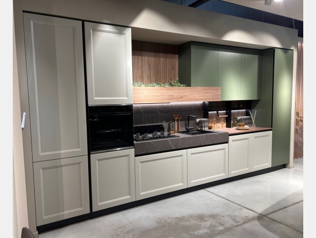 Cucina lineare Stosa Cucine Beverly e Color Trend