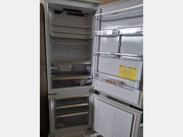 Frigorifero Grundig GKMI26940N