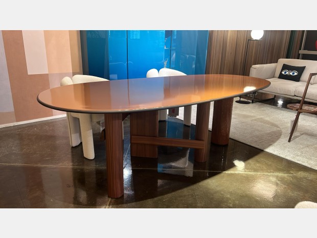 Tavolo ovale Cassina Sengu Table