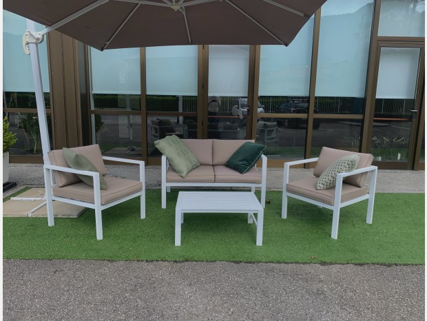 Gruppi tavoli e sedute Outdoor Cosma Center AVANA