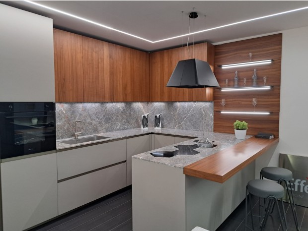 Cucina con penisola Effeti E0