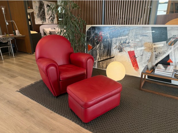 Poltrona con pouf Poltrona Frau Vanity