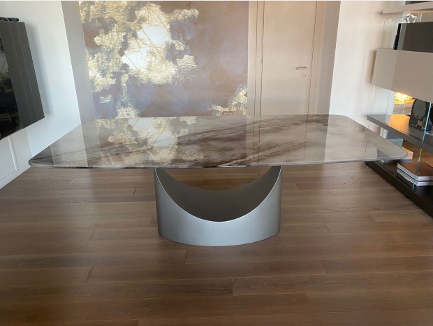 Tavolo ovale Lago U Table