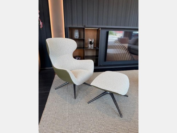 Poltrona con pouf Poliform Mad Joker